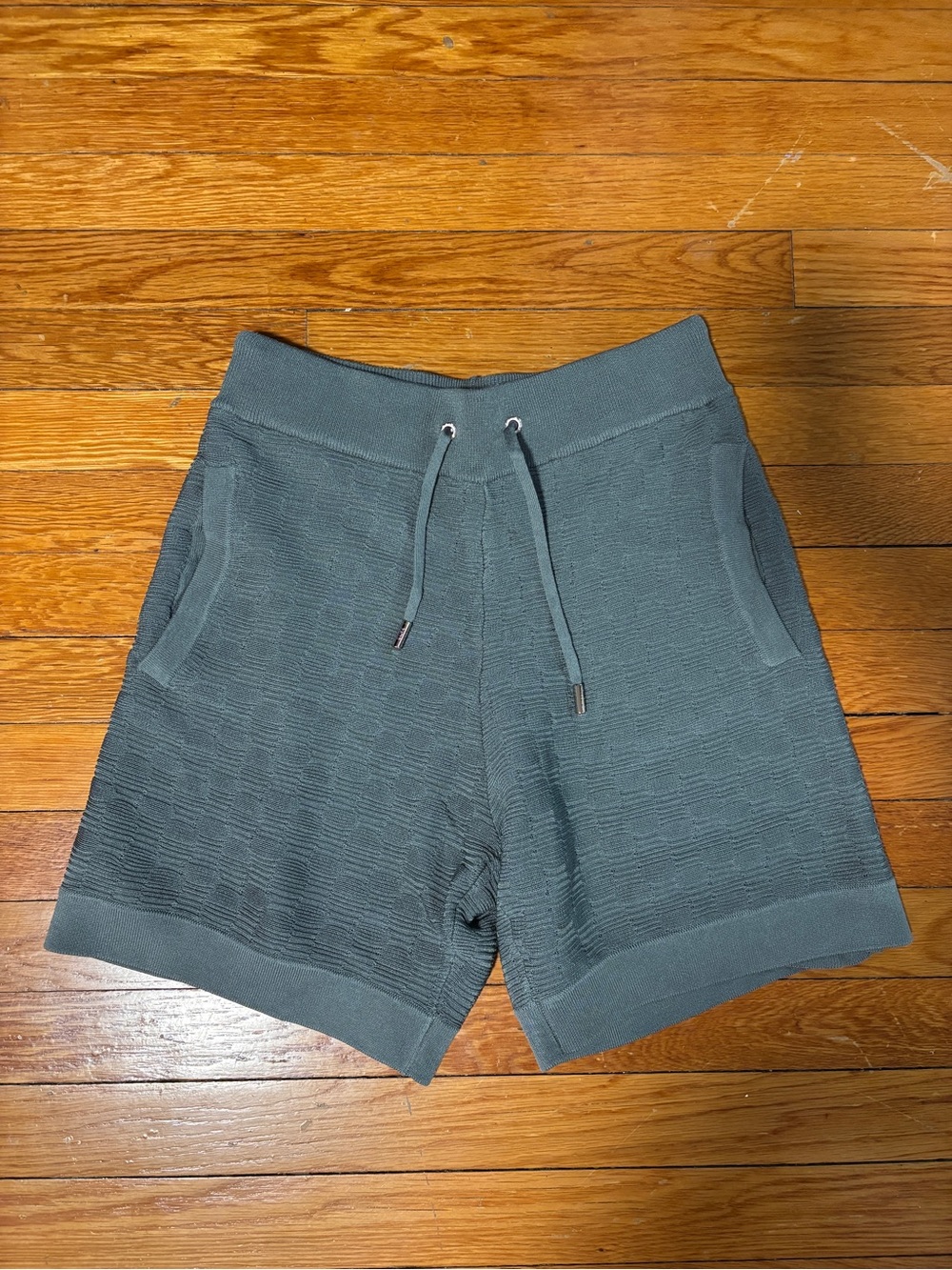 NWT Raith Men’s Knit Shorts